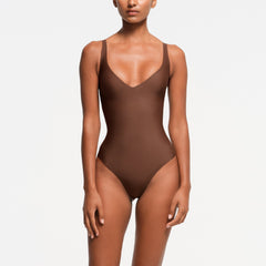 SKIMS BODY CORE SCULPT PLUNGE THONG BODYSUIT | JASPER