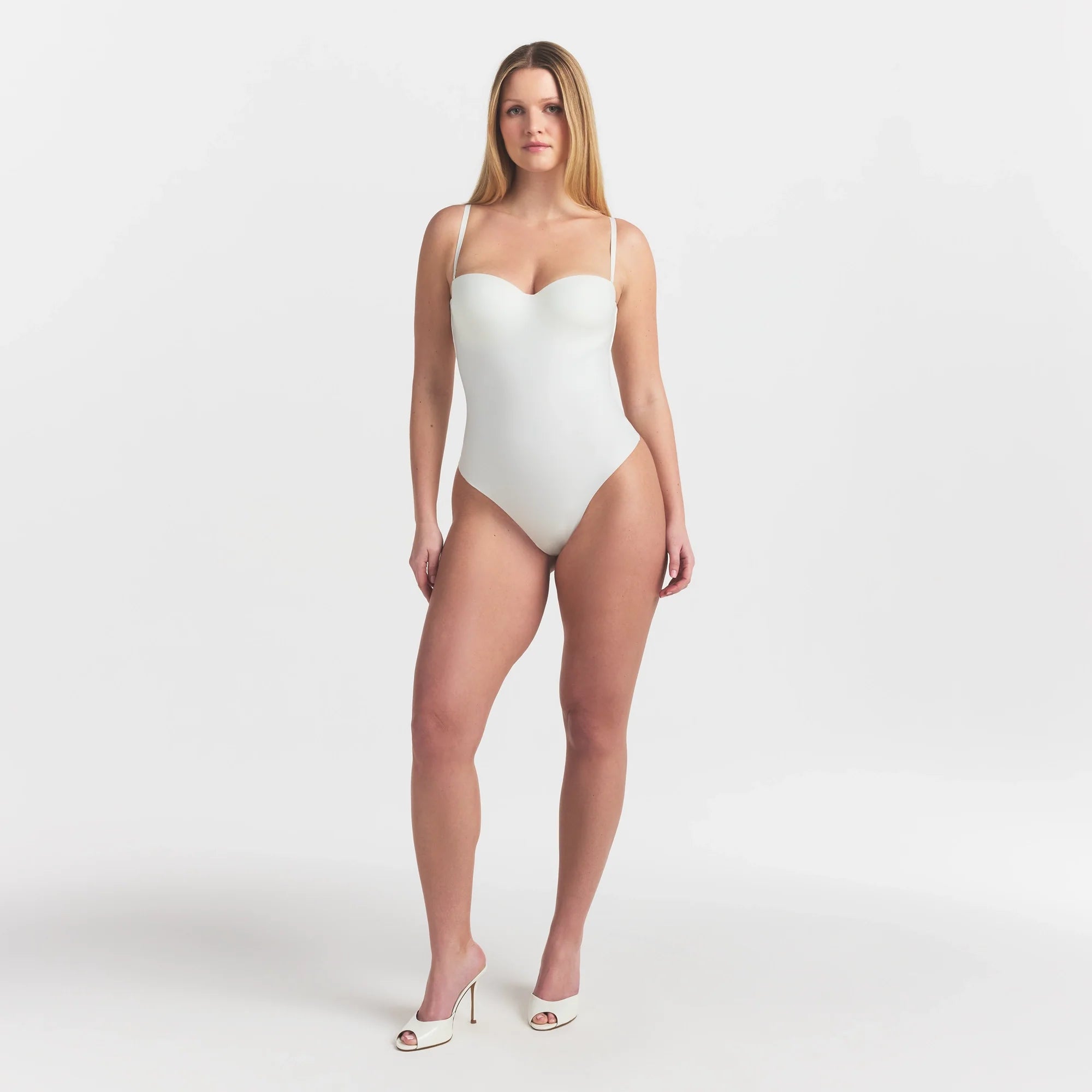 SKIMS BODY UNDERWIRE THONG BODYSUIT | IVORY