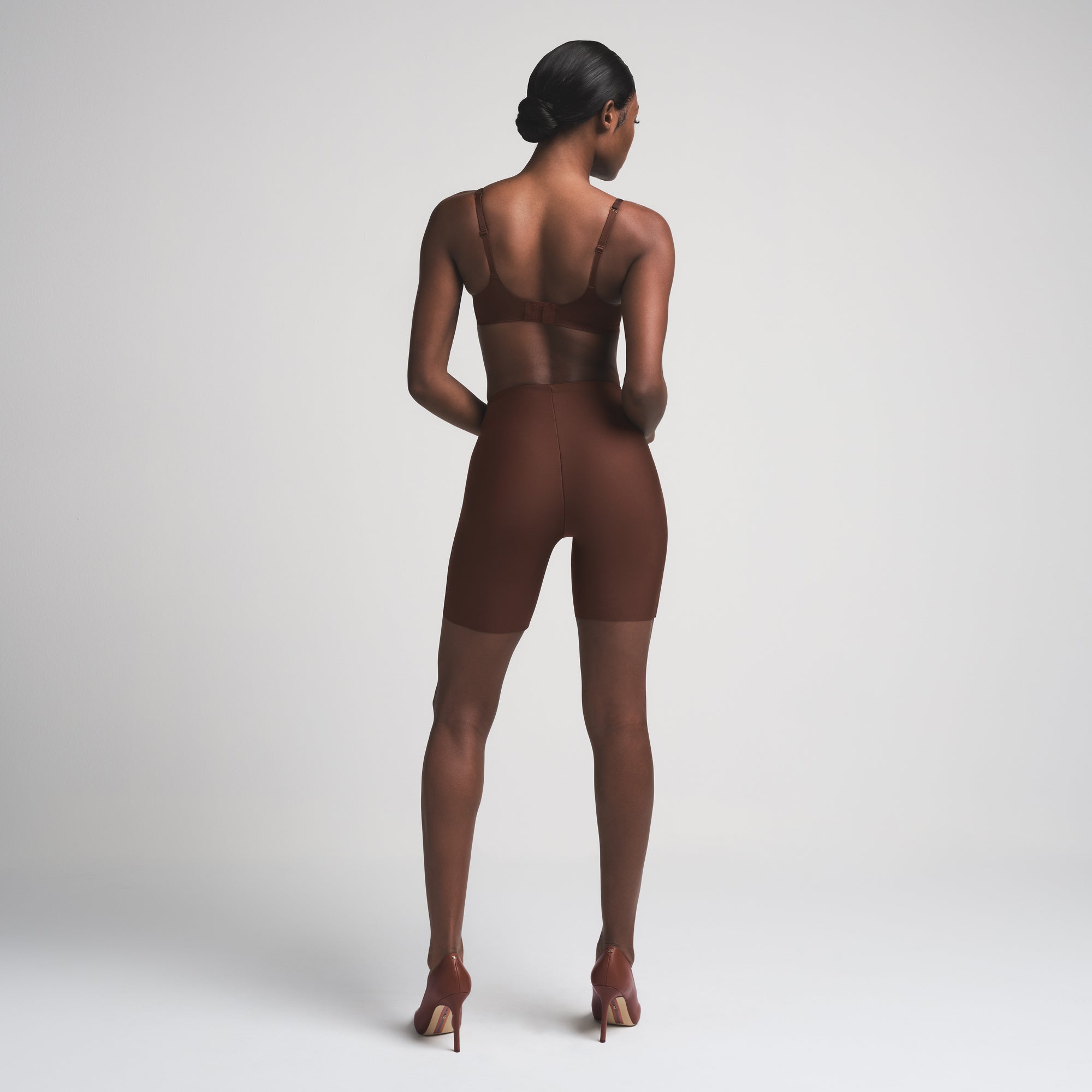 SKIMS BODY BUTT ENHANCING PADDED SHORT | COCOA