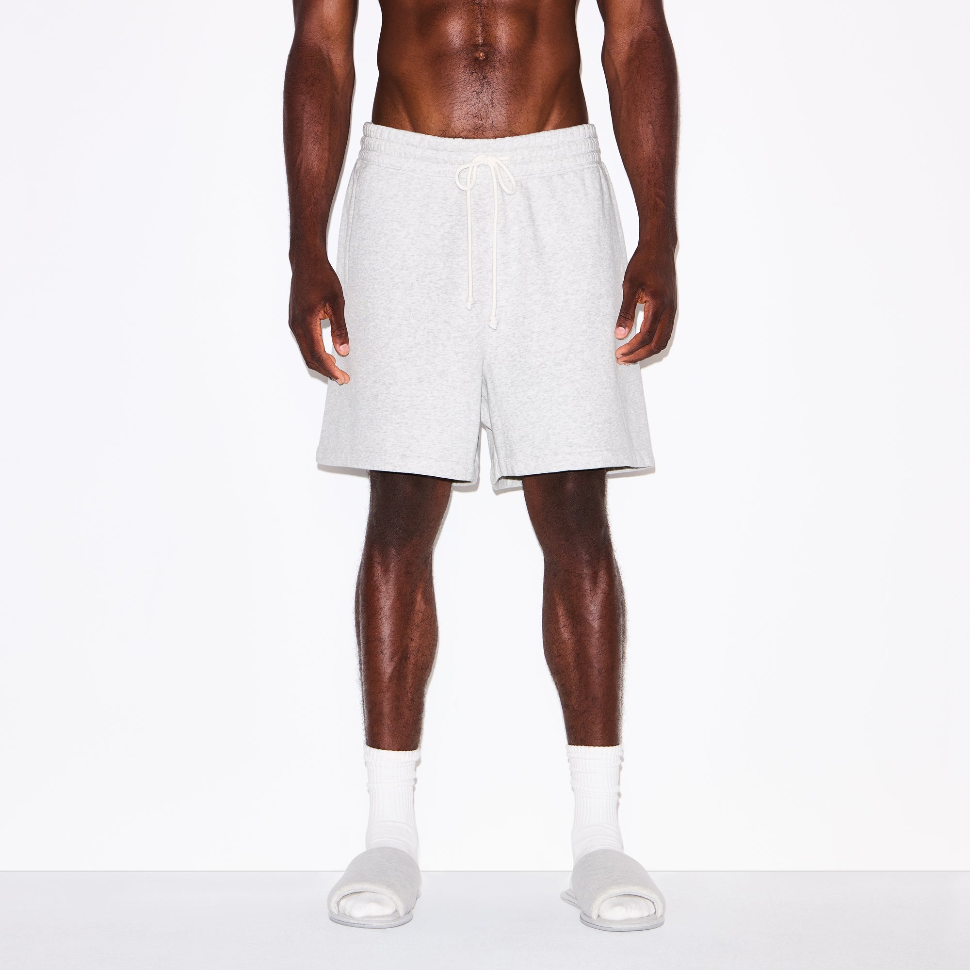 FLEECE LOUNGE MENS RELAXED SHORT | LIGHT HEATHER GREY