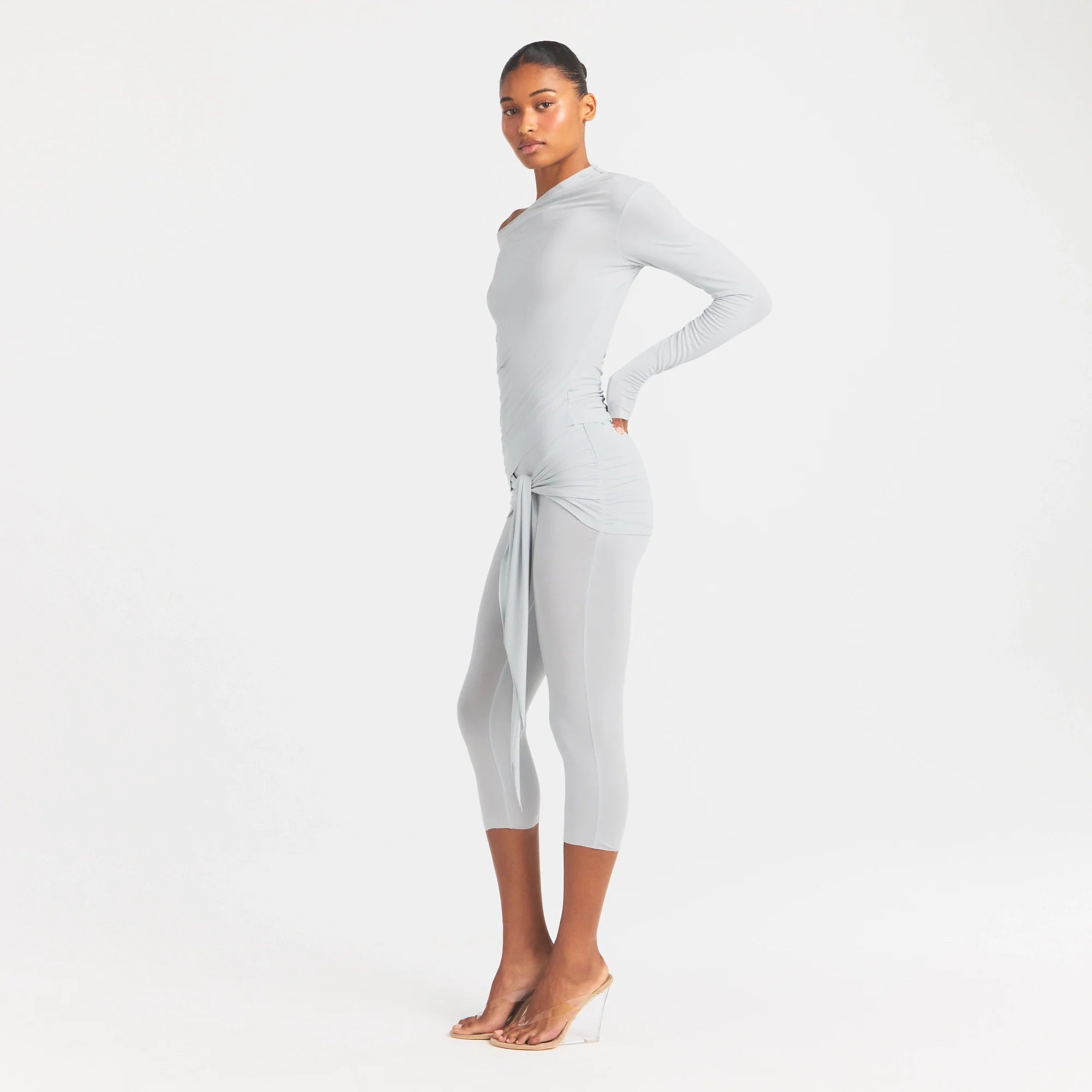 CUPRO JERSEY WRAP CAPRI | PEARL