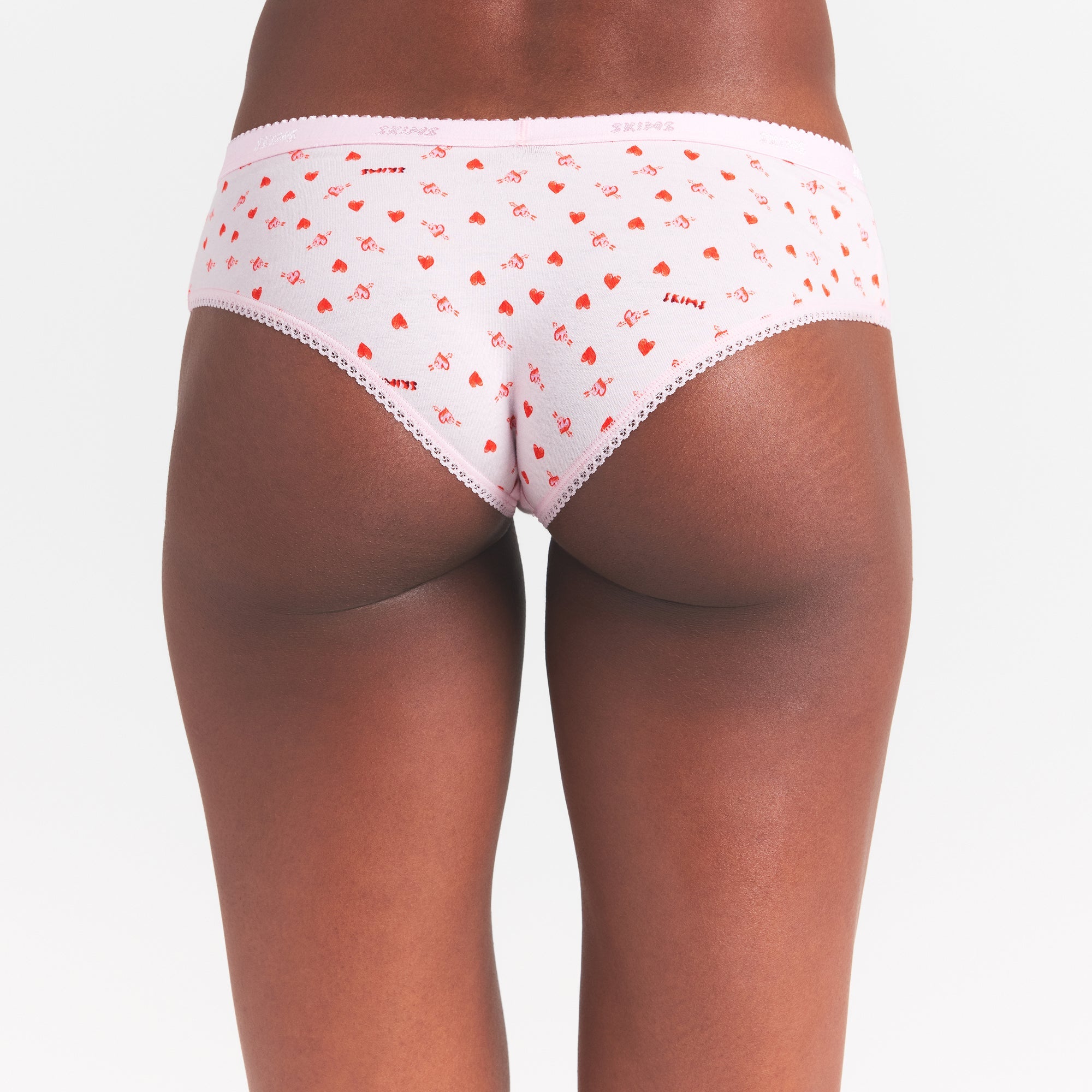LIGHTWEIGHT COTTON LOGO PICOT HIPSTER | BABY PINK ARROWED HEARTS