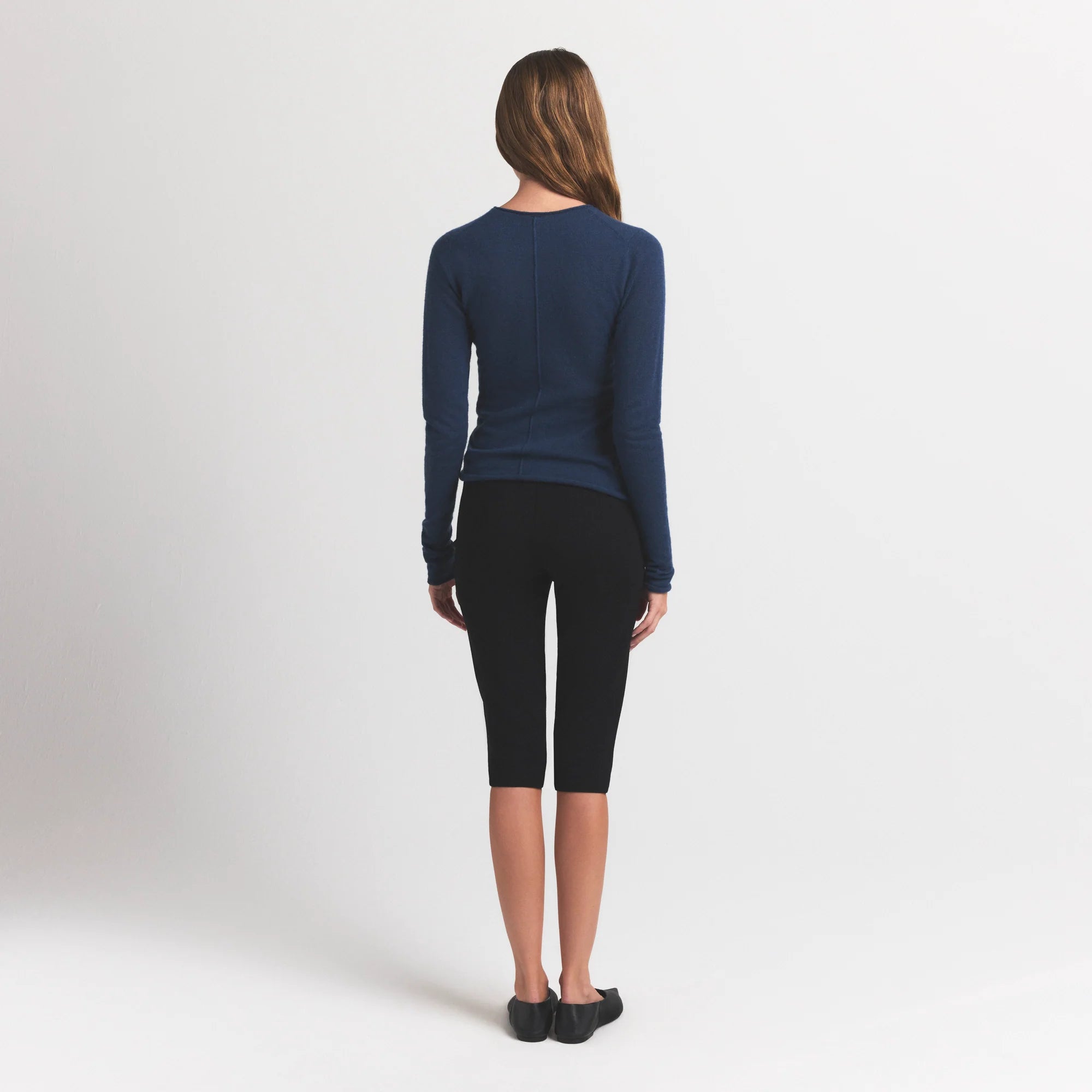 FEATHERWEIGHT CASHMERE LONG SLEEVE TOP | INDIGO