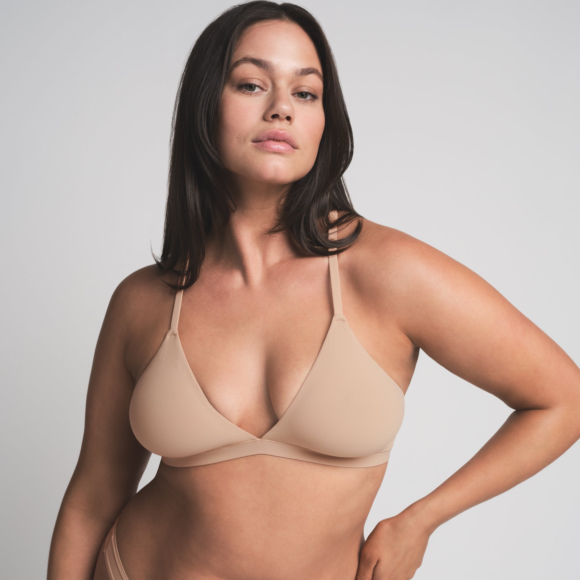 FITS EVERYBODY RACERBACK TRIANGLE BRALETTE | CLAY
