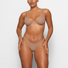 FITS EVERYBODY PLUNGE BRA | SIENNA