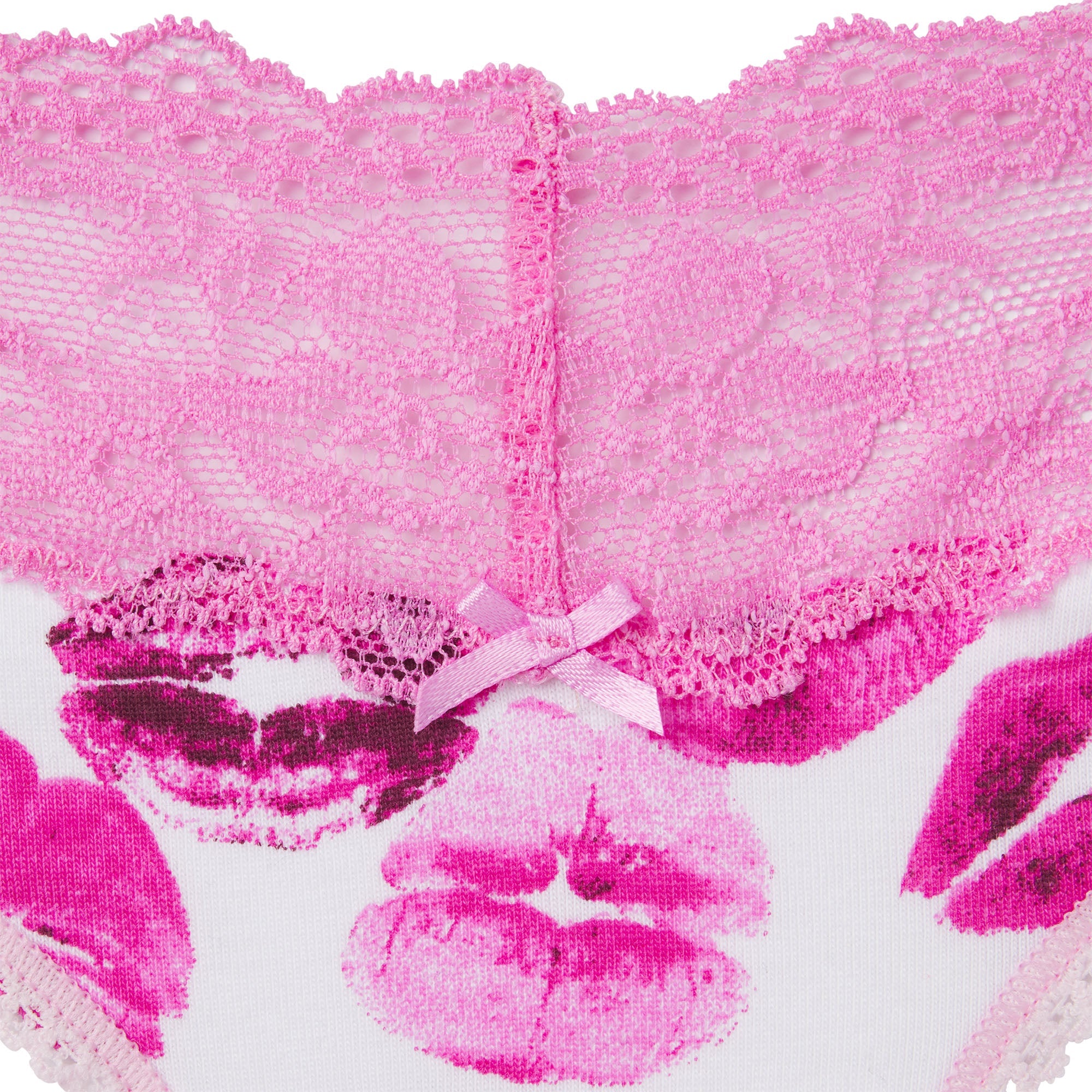 LIGHTWEIGHT COTTON WIDE LACE THONG | PINK ALLOVER LIPSTICK