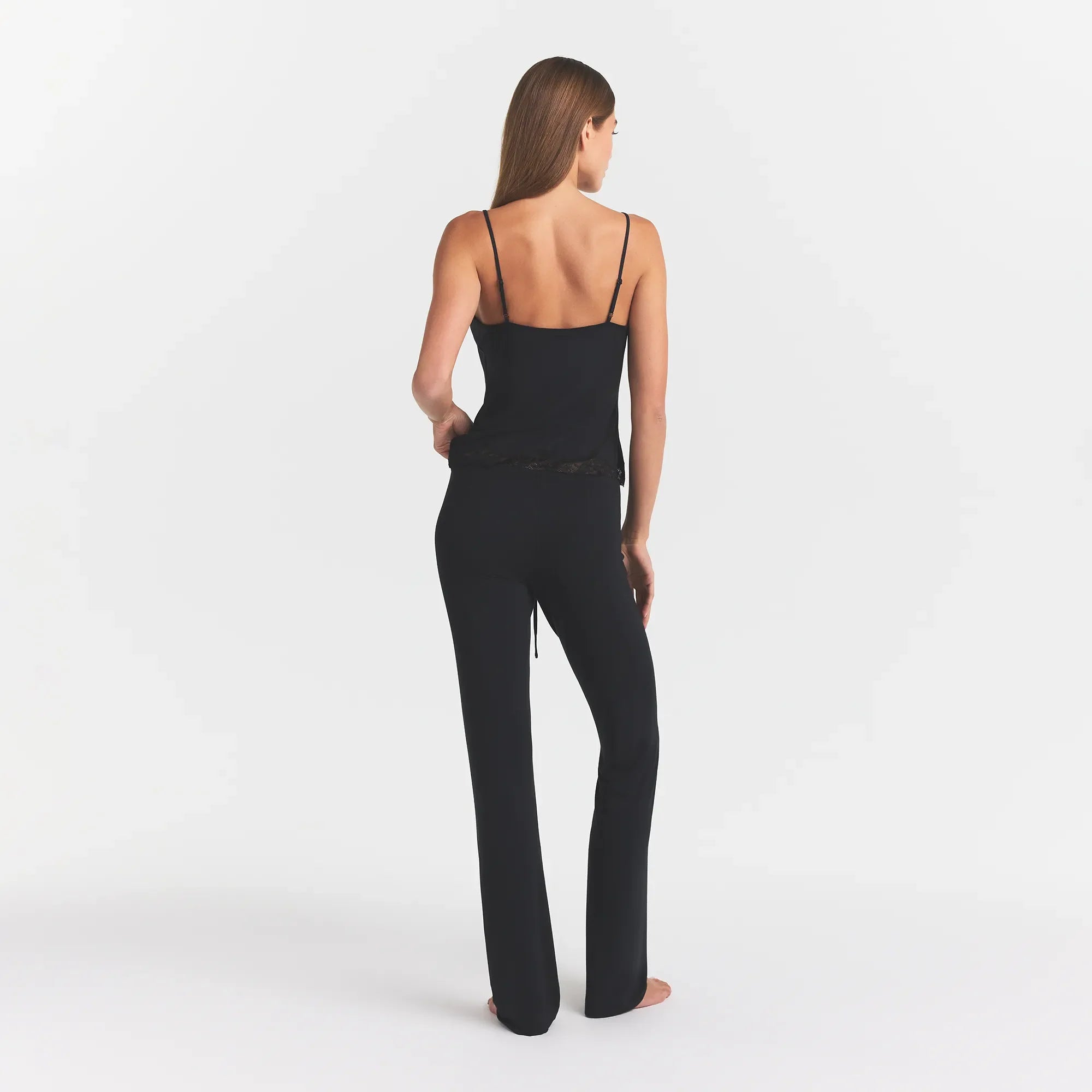 SKIMS SLEEP LACE CAMI AND PANT SET | ONYX