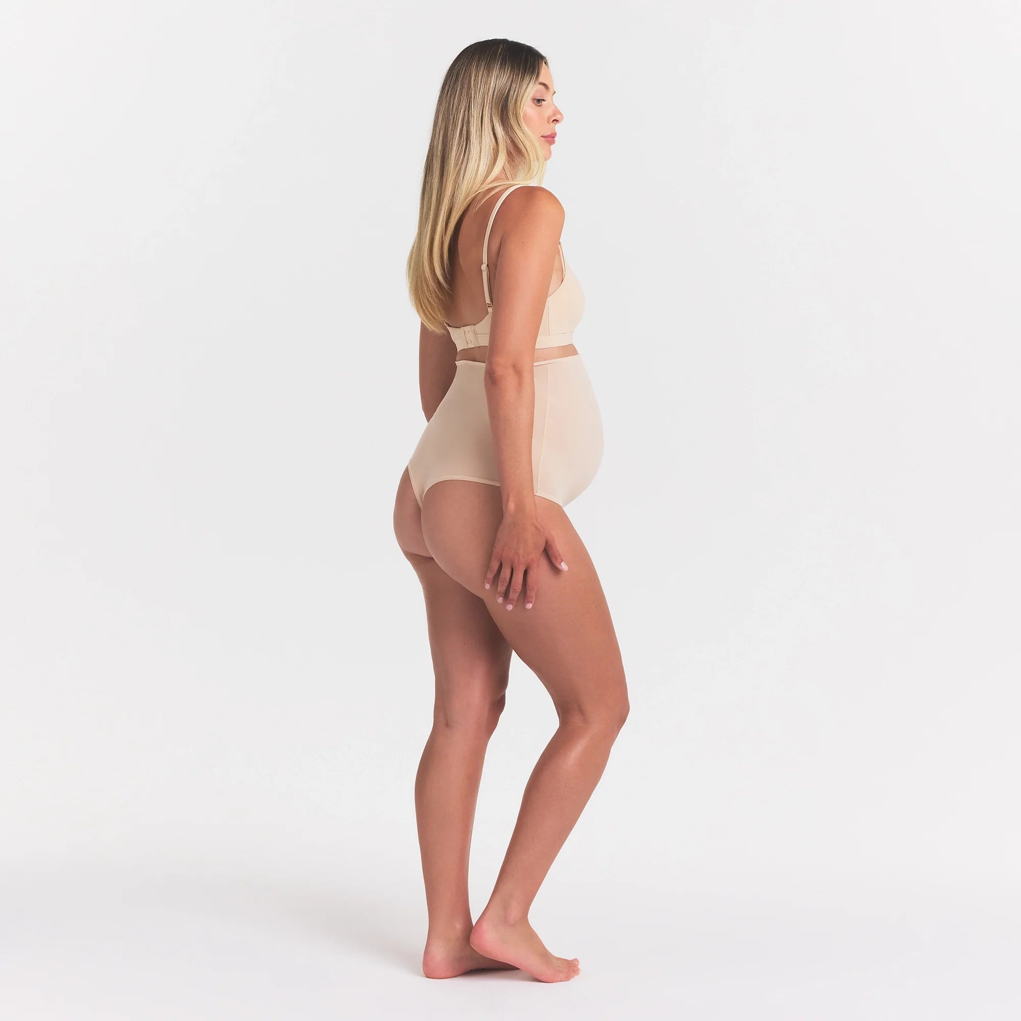 FITS EVERYBODY MATERNITY HIGH-WAISTED THONG | SAND