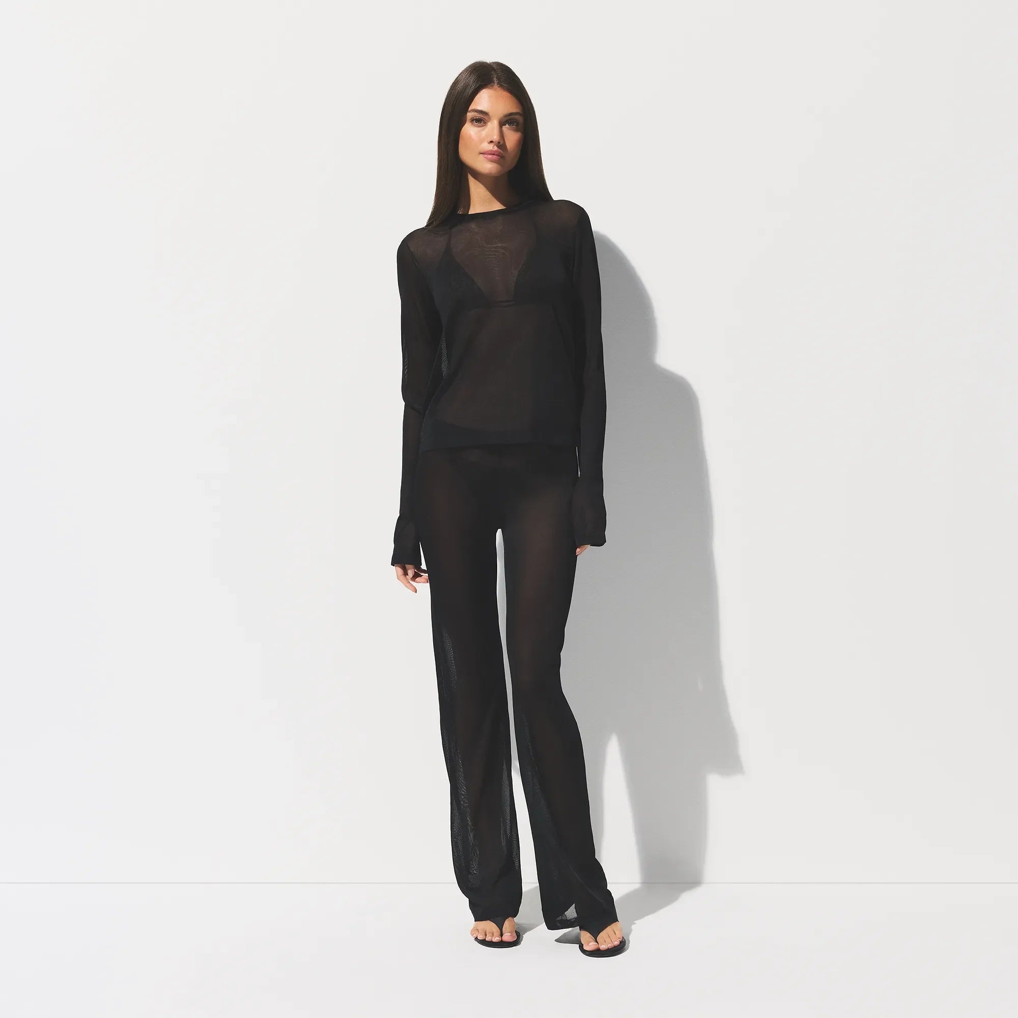 SLINKY KNIT CREW NECK LONG SLEEVE TOP | OBSIDIAN