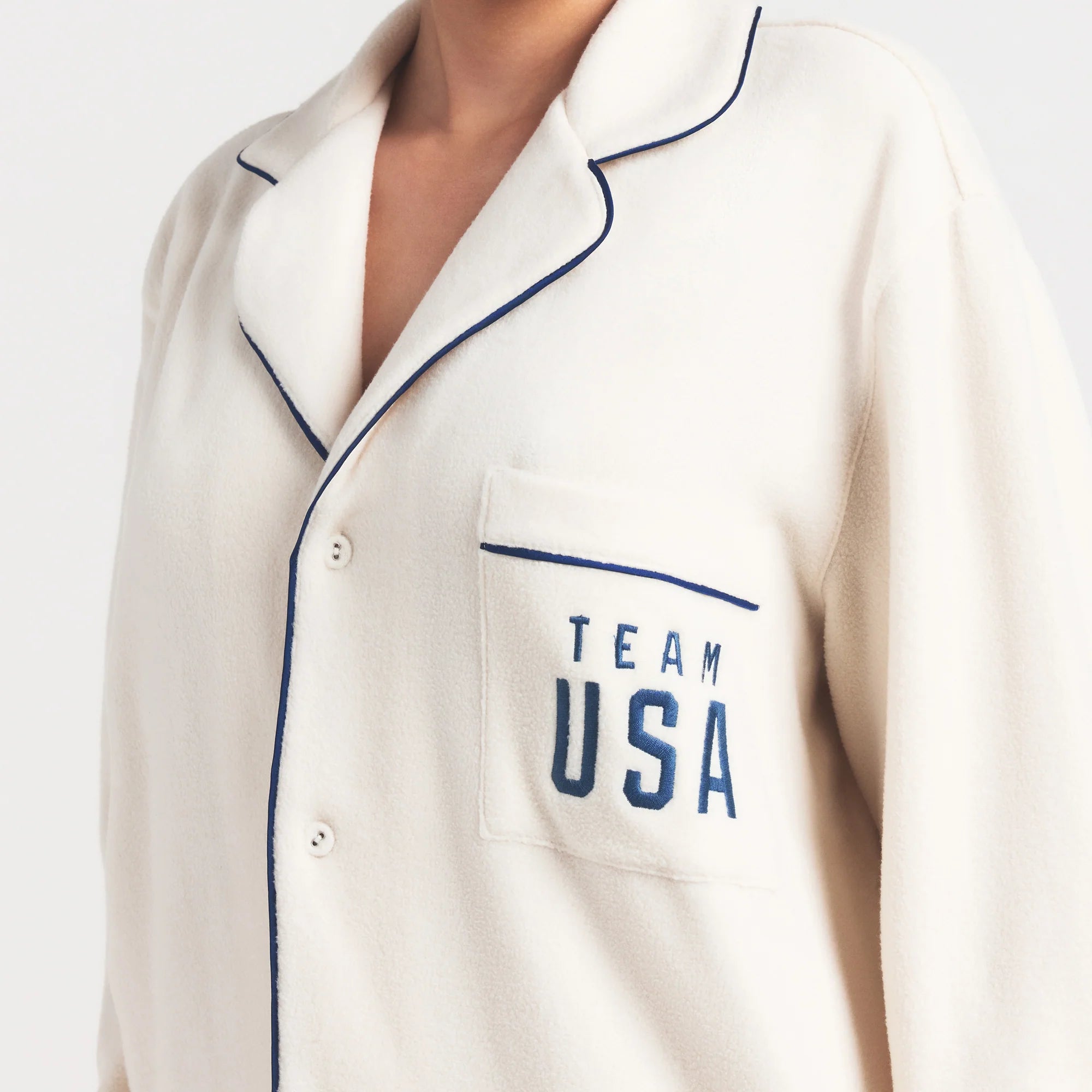 SKIMS FOR TEAM USA FLEECE UNISEX PARALYMPIC OVERSIZED SLEEP TOP | ECRU