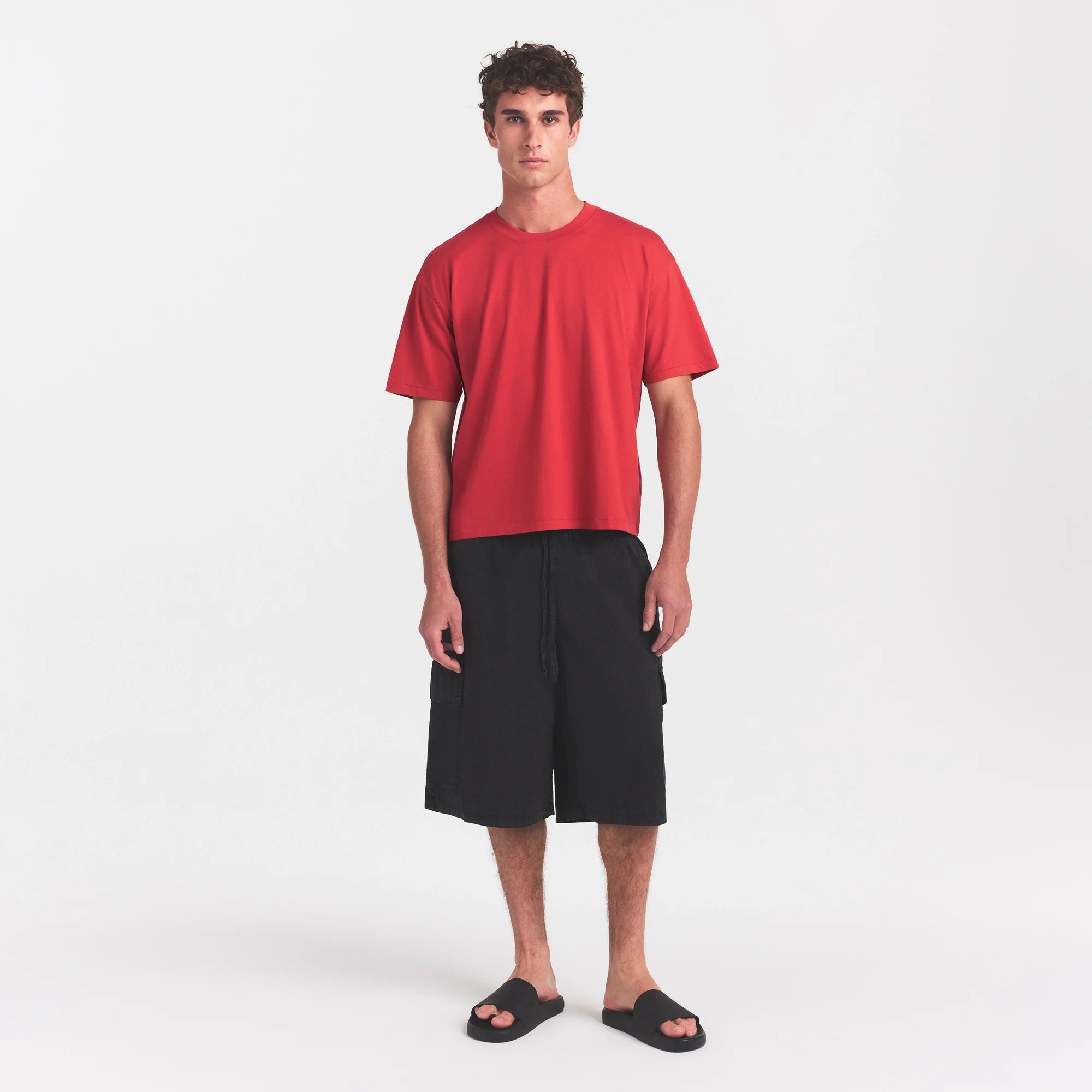 HEAVYWEIGHT COTTON MENS RELAXED CROPPED CREWNECK | WASHED RED