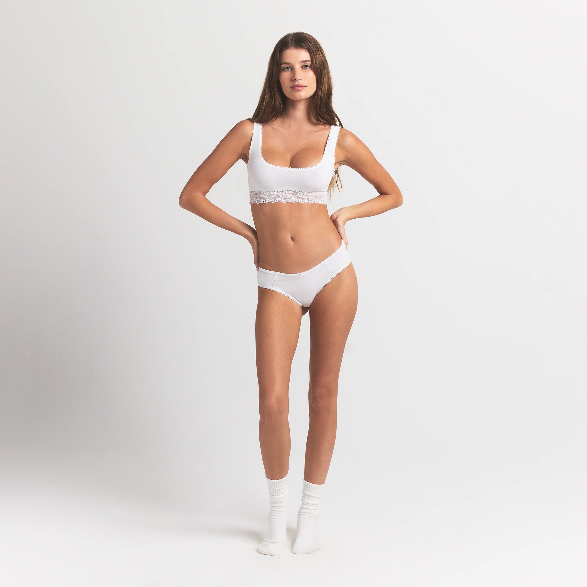 LIGHTWEIGHT COTTON LACE HIPSTER | SNOW